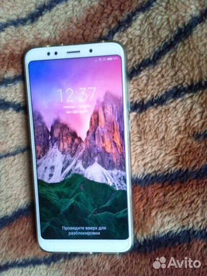 Xiaomi Redmi 5 Plus, 3/32 ГБ