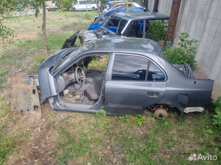 Hyundai accent в разбор