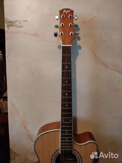 Акустическая Гитара