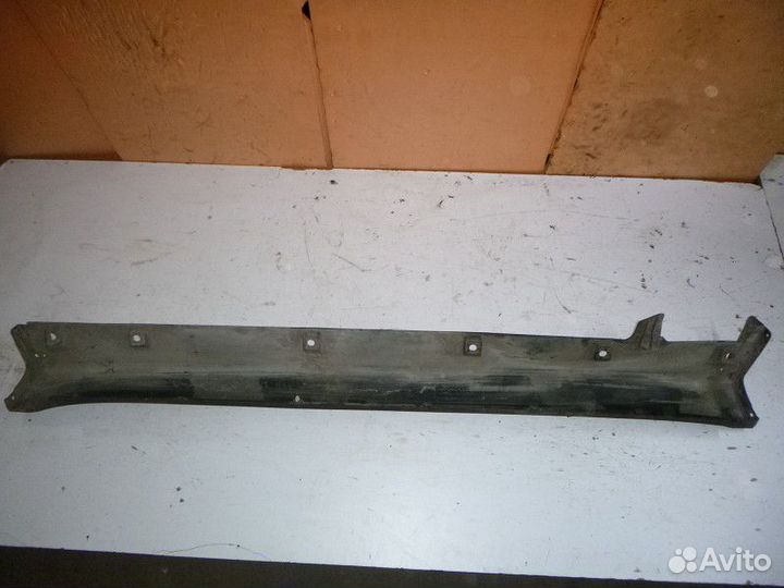 Накладка на порог левая suzuki grand vitara 2015