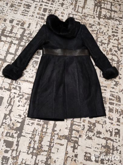 Дубленка натуральная женская с капюшоном