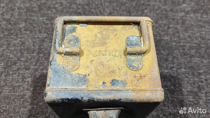 Редкий большой фонарь Pertrix