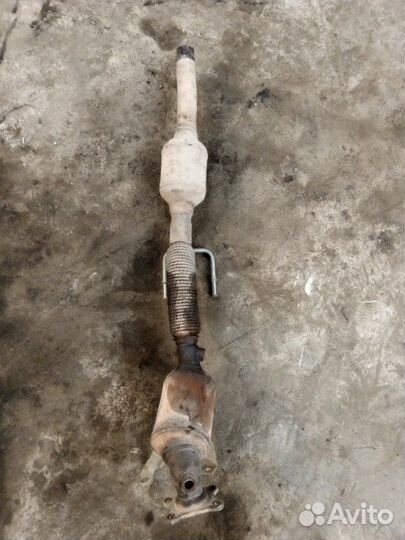 Выпускной коллектор с катализатором Volkswagen
