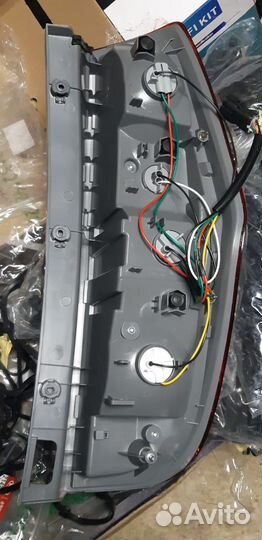 Фонарь Задний Grand Starex 924024H040