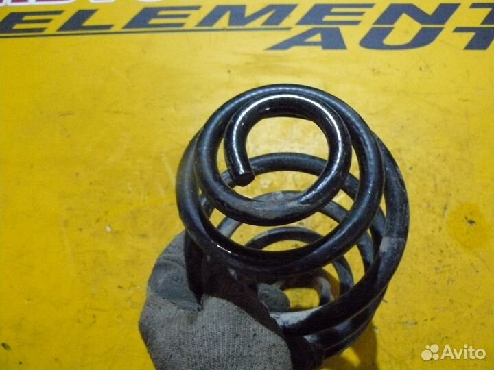 Пружина задняя для Volkswagen Passat B5 Седан