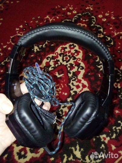 Игровые наушники