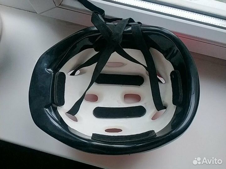 Защитный шлем