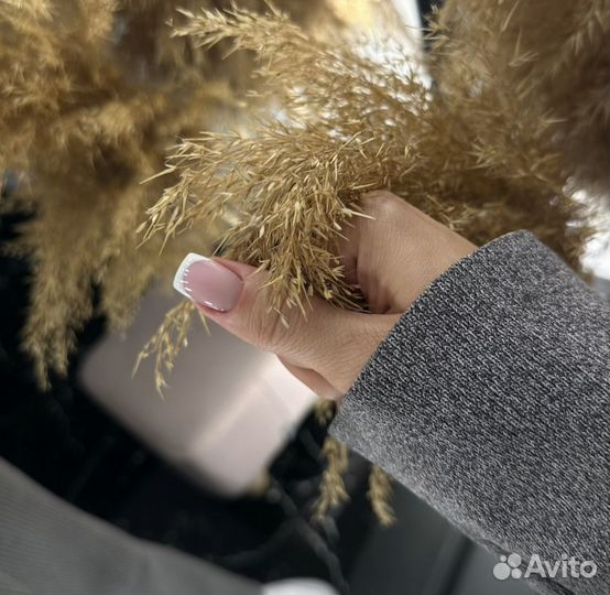 Маникюр педикюр в салоне Luxio. Центр города