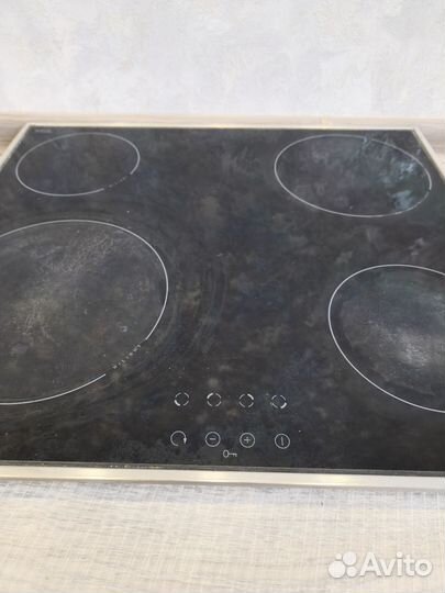 Электрическая варочная панель Hansa bhci60377