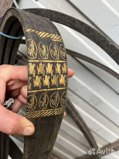 Ремень 1824328