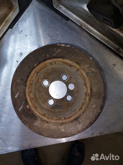 Шкив гура volkswagen passat B3