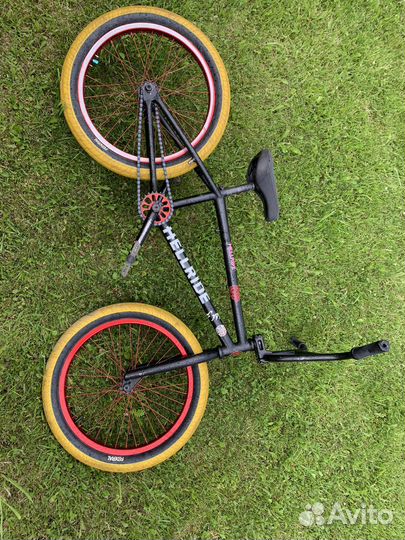 Трюковой велосипед bmx