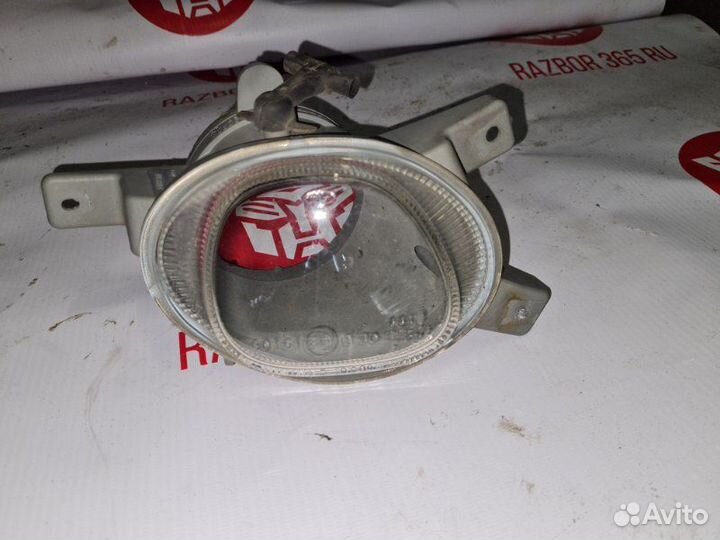 Фара противотуманная левая Volvo Xc70 B5254T2 2007