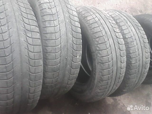 Michelin X-Ice 2 215/65 R16