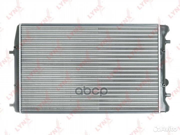 Радиатор охлаждения двигателя Skoda Fabia I (99)