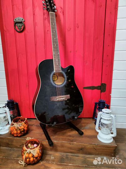 Гитара концертная