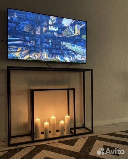 Консоль лофт из стекла