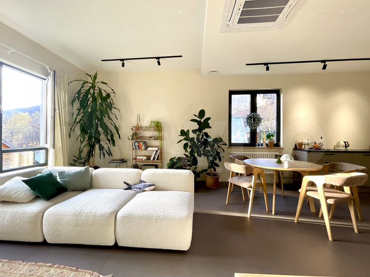 Дом 200 м² на участке 3 сот.