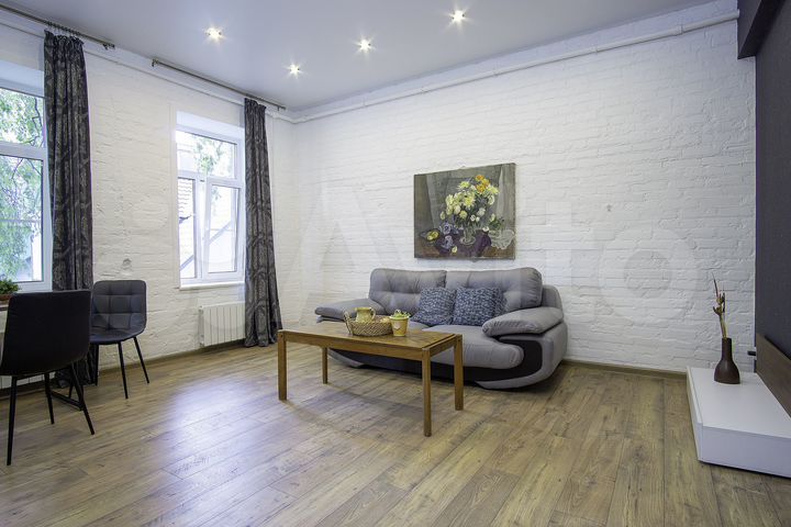 2-к. квартира, 60 м², 2/2 эт.