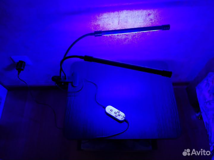 Фитолампа светодиодная для растений