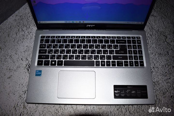 Ноутбук acer на Core i3-1115G4/ ssd 512 gb/ IPS