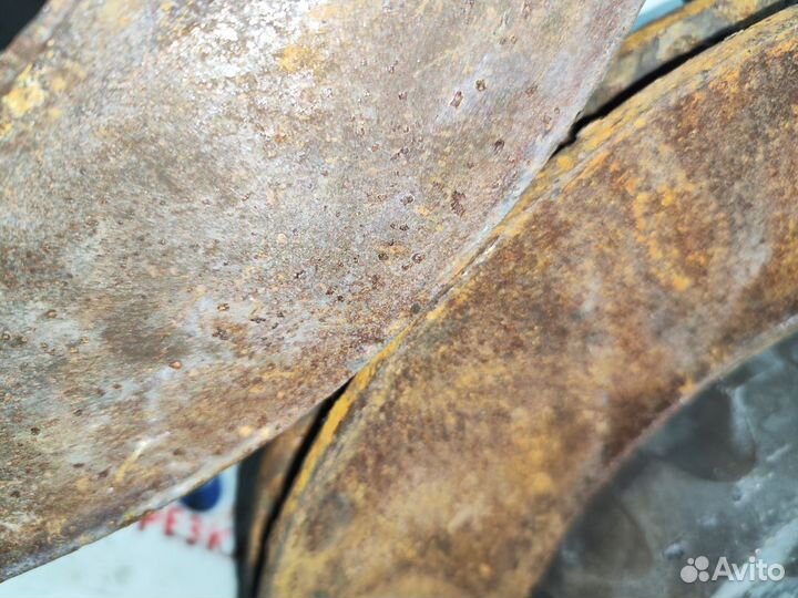 Диск тормозной передний Audi A4 A5 Q5 Q7 A6 A7