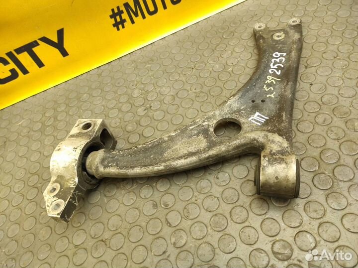 Рычаг передний Volkswagen Tiguan 5N cawb 2.0 TSI