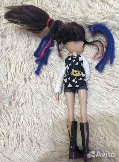 Bratz Кукла Twisty Style Джейд