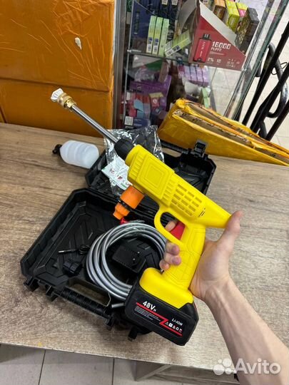 Мойка высокого давления аккумуляторная