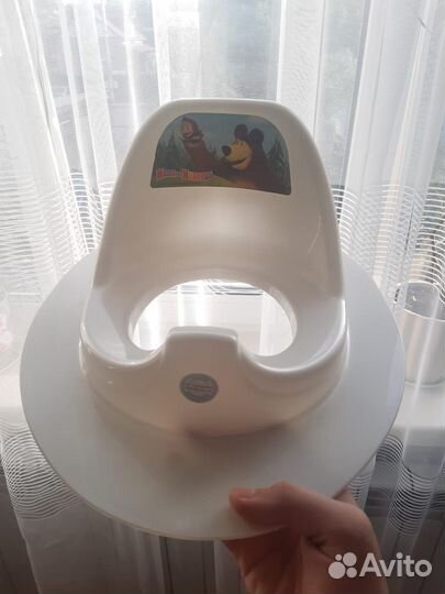 Детское сиденье на унитаз