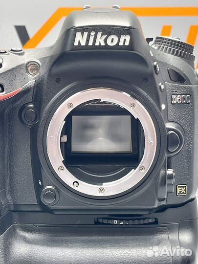 Nikon d600 body+бат блок