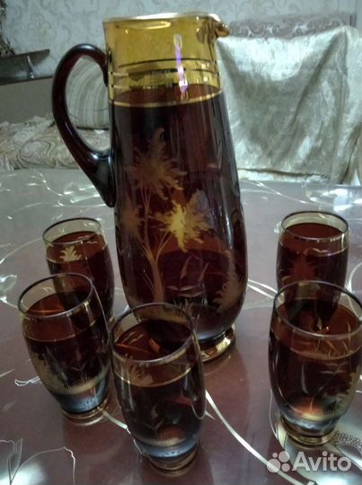 Кувшин стекло