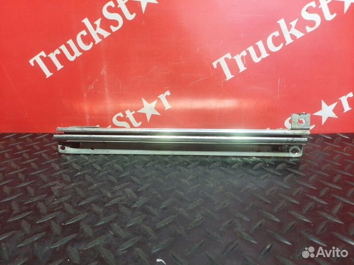 Направляющая столика левая Daf XF105