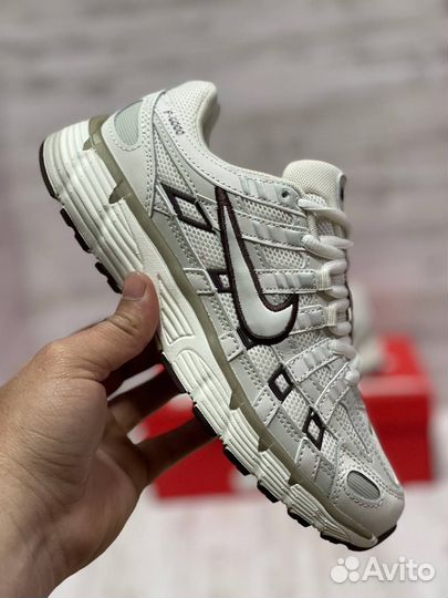 Кроссовки Nike p6000