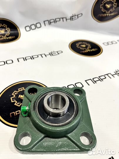 Подшипник UCF305