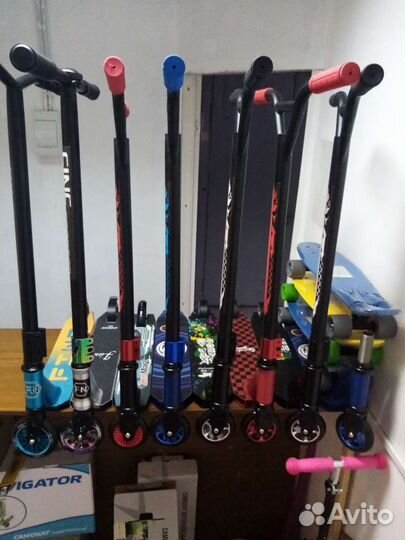 Трюковой самокат в ассортименте