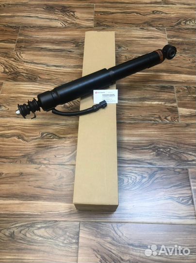 Амортизатор Toyota Land Cruiser Prado 150 new