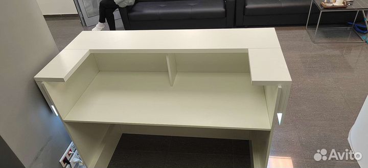 Стойка ресепшен, Барная стойка