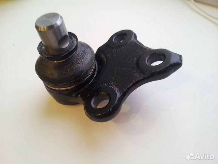 Шаровая опора на модели Kia