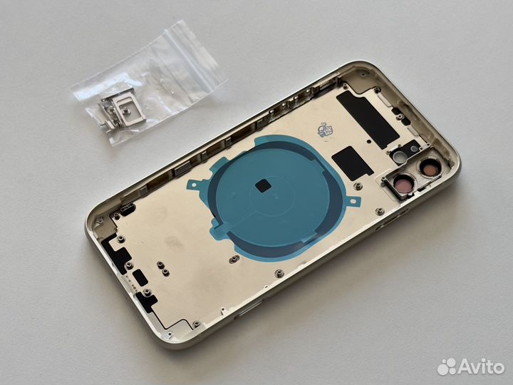 Корпус для iPhone 11 белый