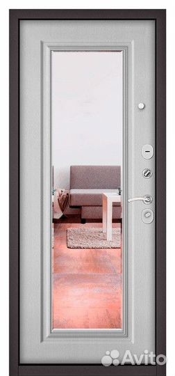 Дверь входная железная в квартиру