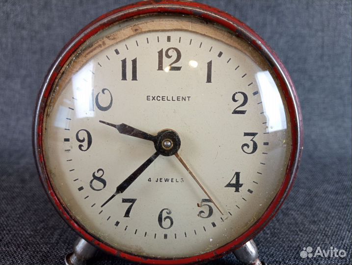 Часы настольные СССР Excellent винтаж