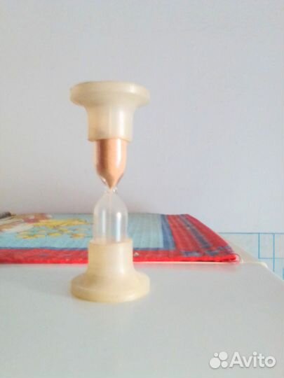 Песочные часы 3 минуты