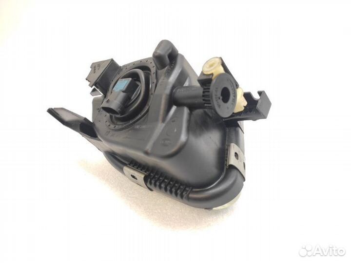 Фара противотуманная передняя левая Mercedes-Benz