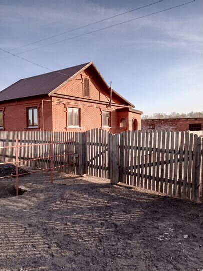 Дом 70 м² на участке 50 сот.