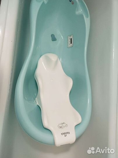Ванночка для купания с горкой