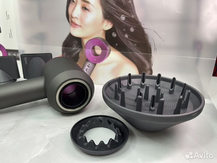 Фен Dyson supersonic новый
