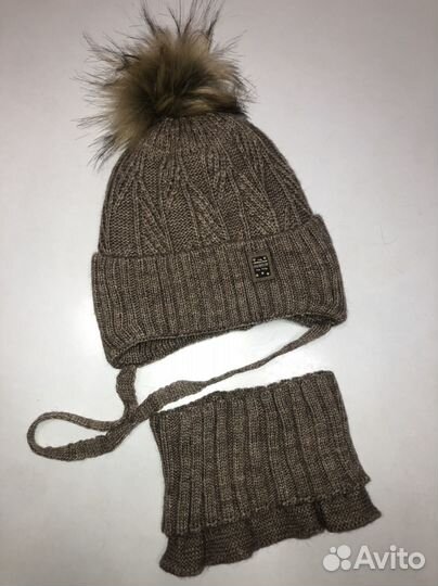 Комплект шапка зимняя и снуд для мальчика новые