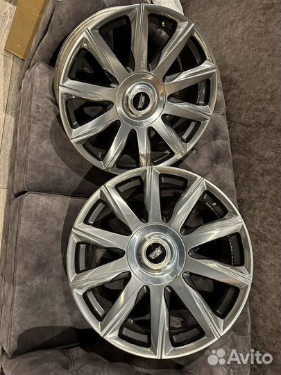 Диски на Cadillac escalade R22