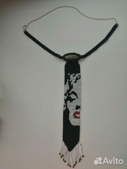 Украшения из бисера на заказ